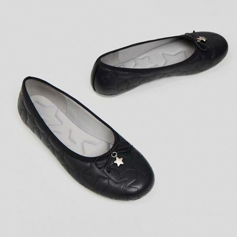 Women Fashion Store - Scarpe da Balletto con Fiocchi -
