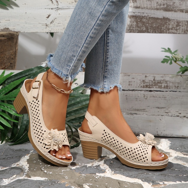 Sandali Donna con Tacco Grosso - Women Fashion Trend 2026 recensione e prezzo