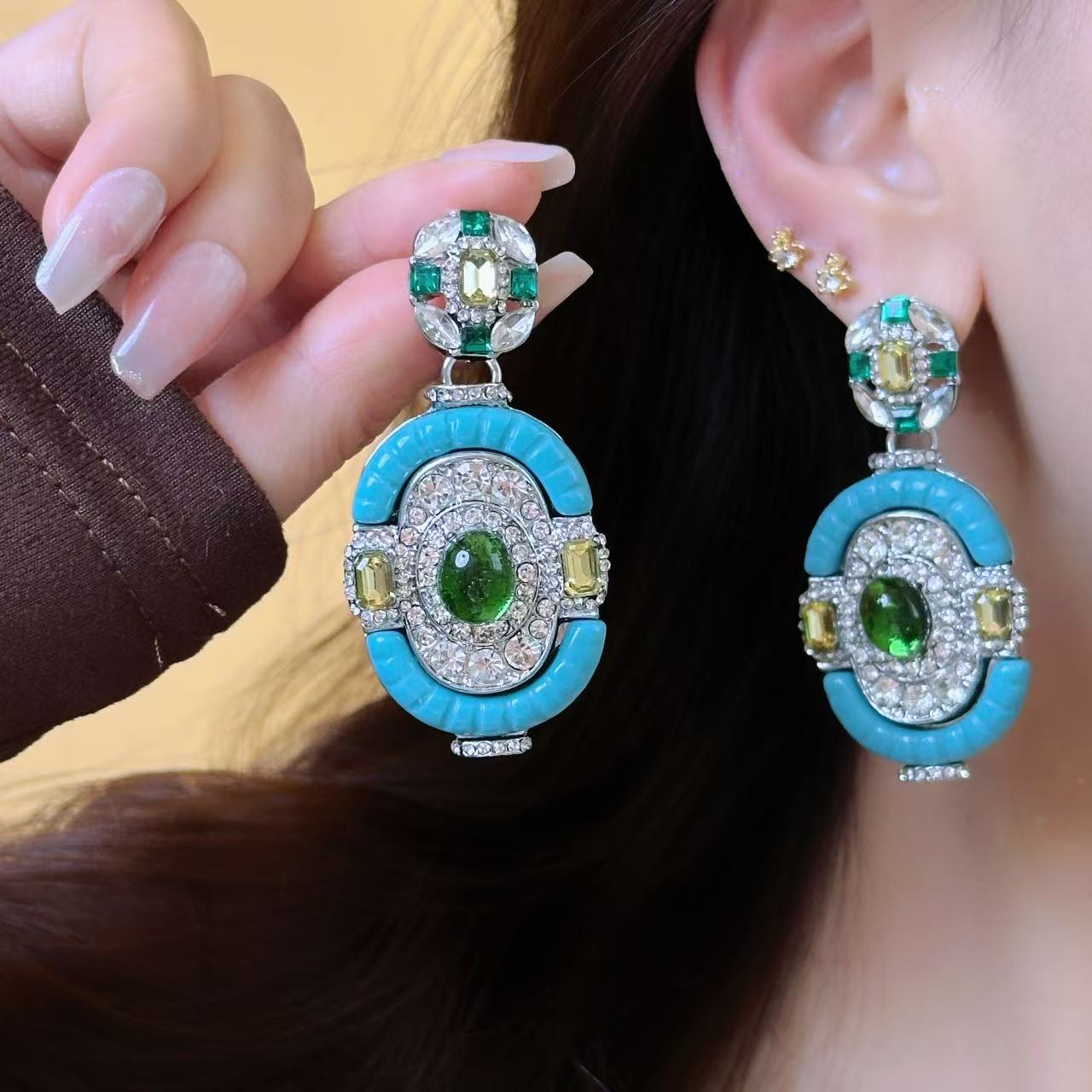 Orecchini Pendenti Vintage in  - Women'S Fashion Victorian Era recensione e prezzo