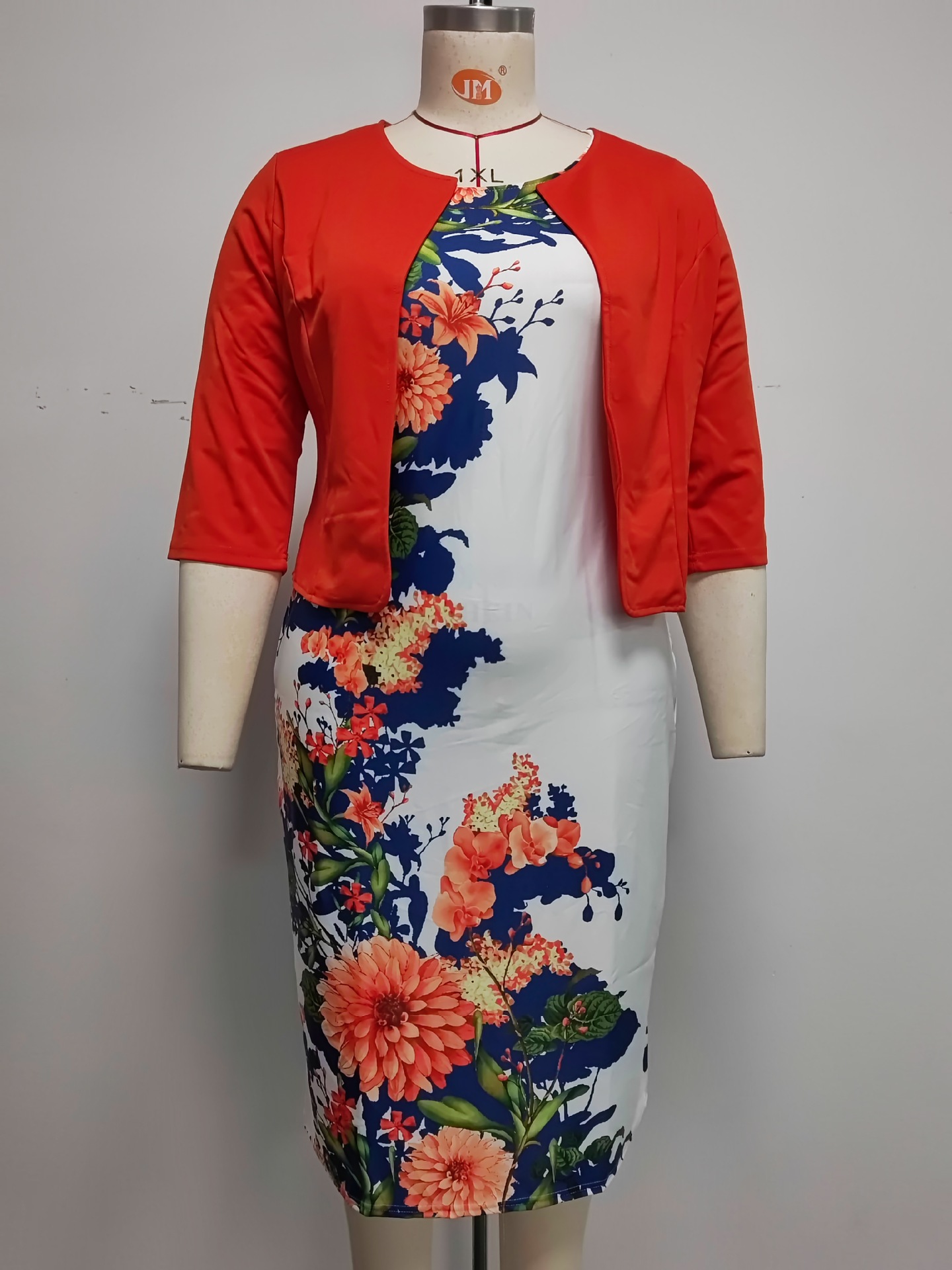 Set Moda Donna con Maniche Lun - Women Fashion Pakistan recensione e prezzo