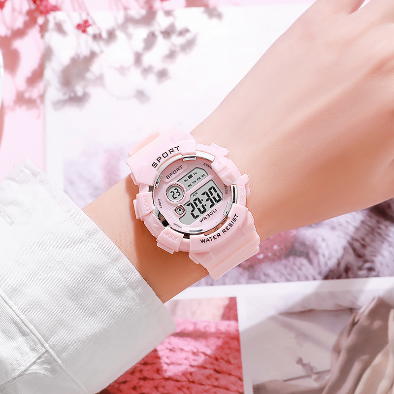 YIKAZE Orologi sportivi alla m - Women Fashion Week 2026 recensione e prezzo