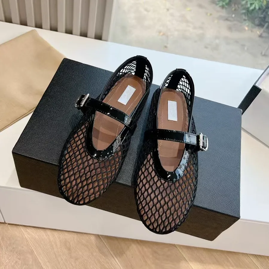 Scarpe Mary Jane da Donna di M - Belted Shirt Dress recensione e prezzo