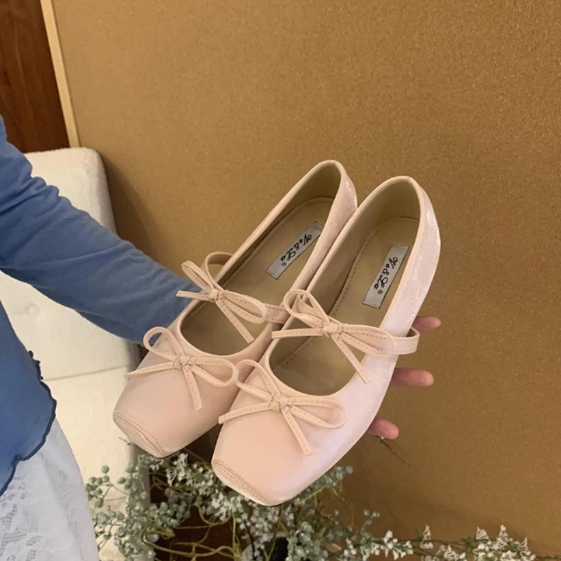 Nuova Tendenza Autunnale: Scar - Women Fashion Trend 2026 recensione e prezzo