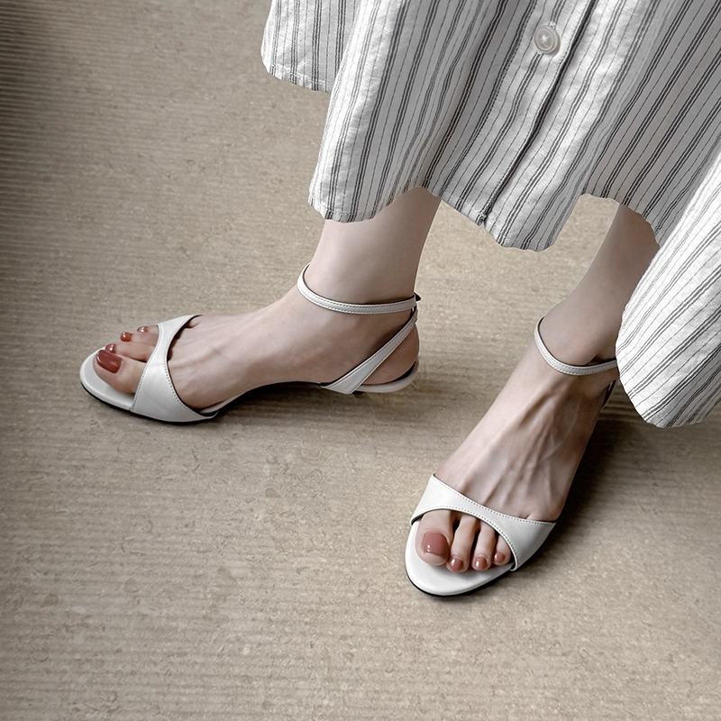 Sandali di marca con design a  - Women'S Fashion Brand Shoes recensione e prezzo