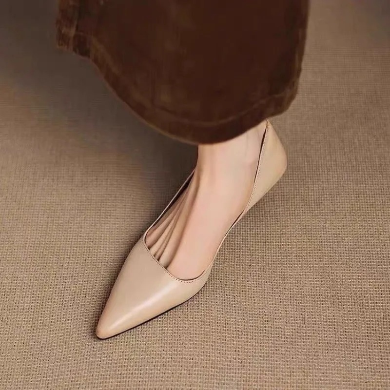 Scarpe singole con tacco a spi - Women Fashion Store recensione e prezzo