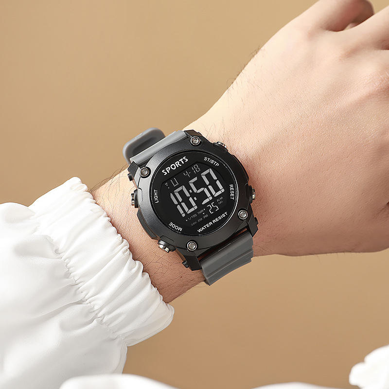 MAYZHISU Orologi sportivi alla - Women Fashion Week 2026 recensione e prezzo
